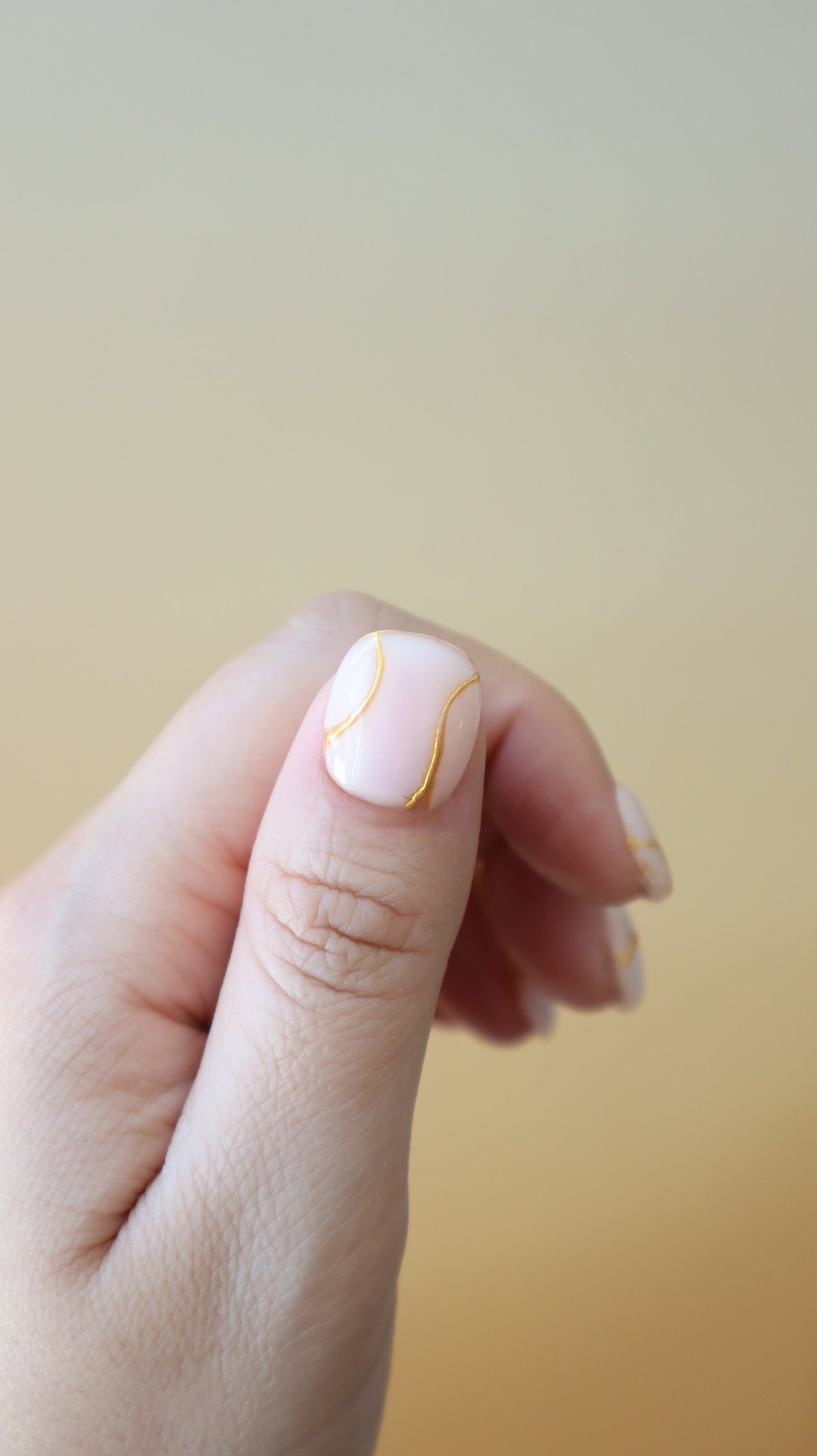 Gold swirls